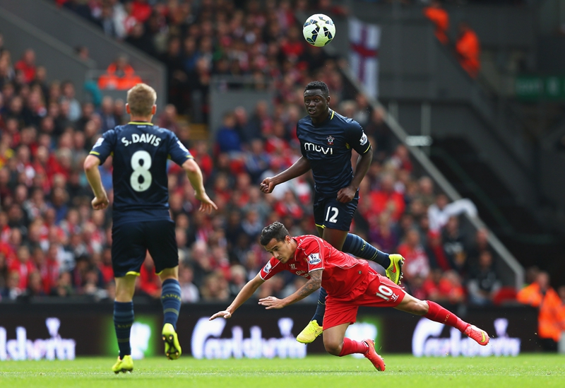 2里承担回 2里承担回